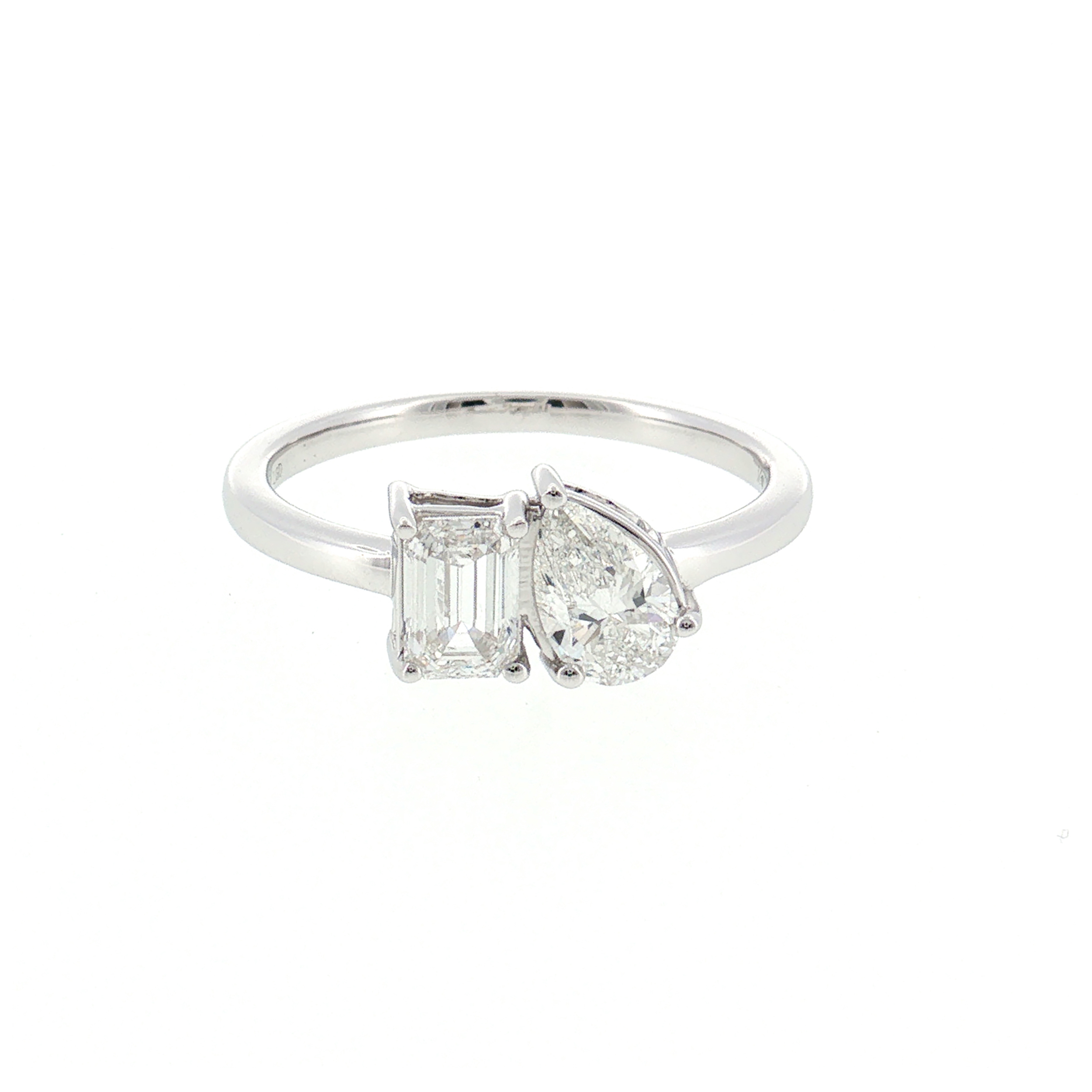 BR1000822 White Gold
